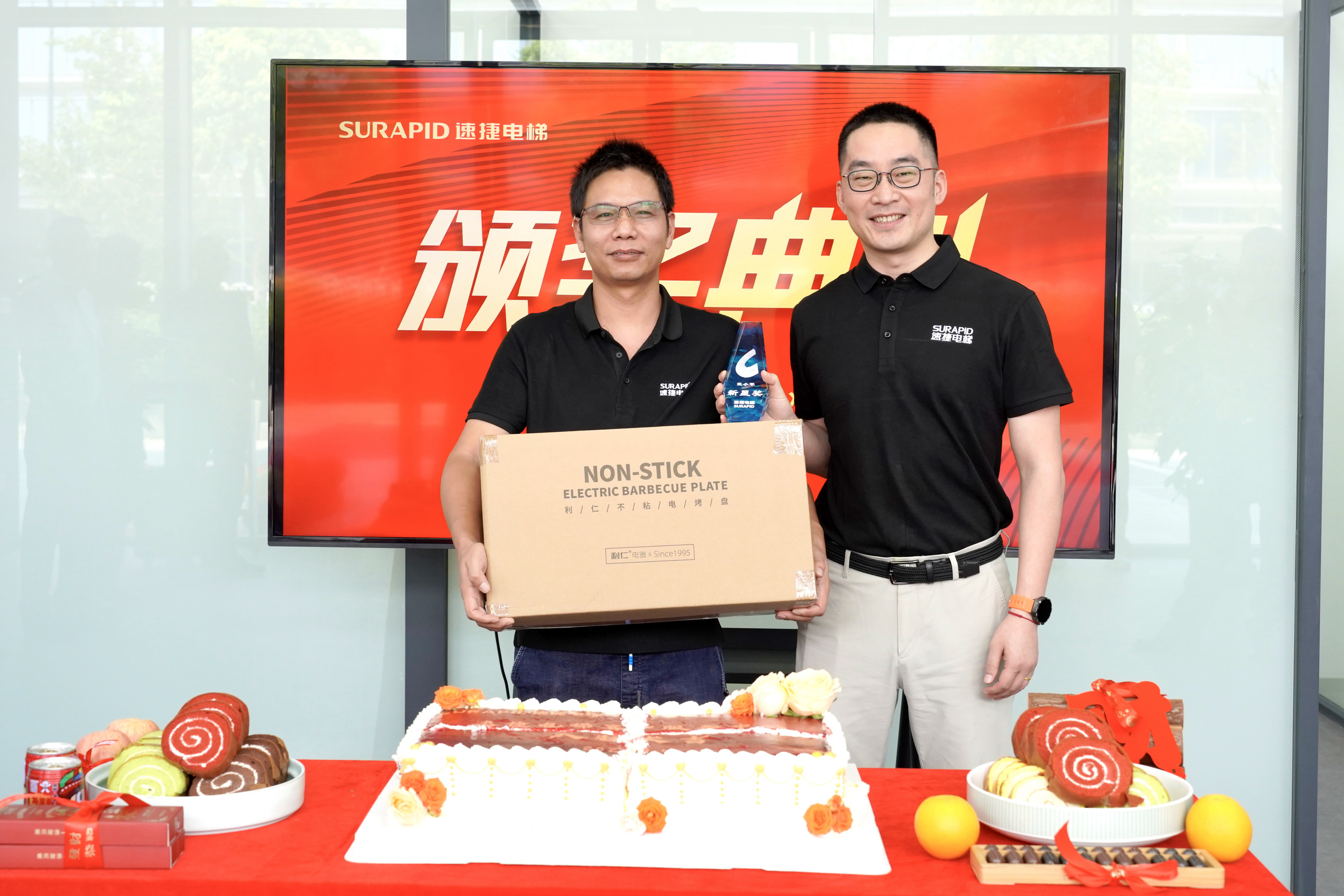 1ffba4fc6c858d9c08a3d25d8d10693f.jpg 1ffba4fc6c858d9c08a3d25d8d10693f.jpg